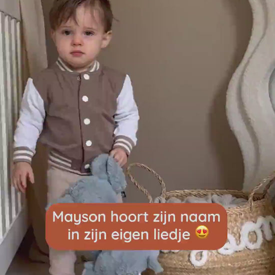 Mayson's gepersonaliseerde liedje van Milody
